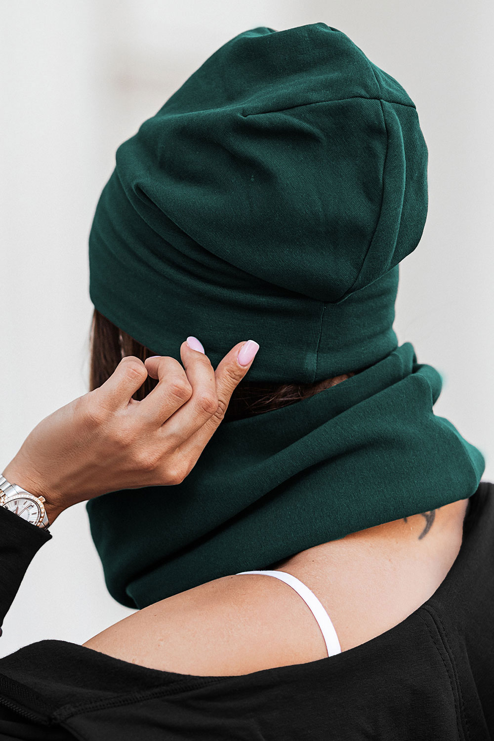 Zielona czapka beanie smerfetka