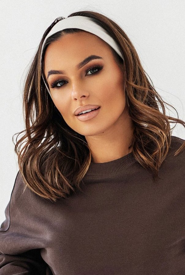 Śmietankowa prążkowana opaska Aria